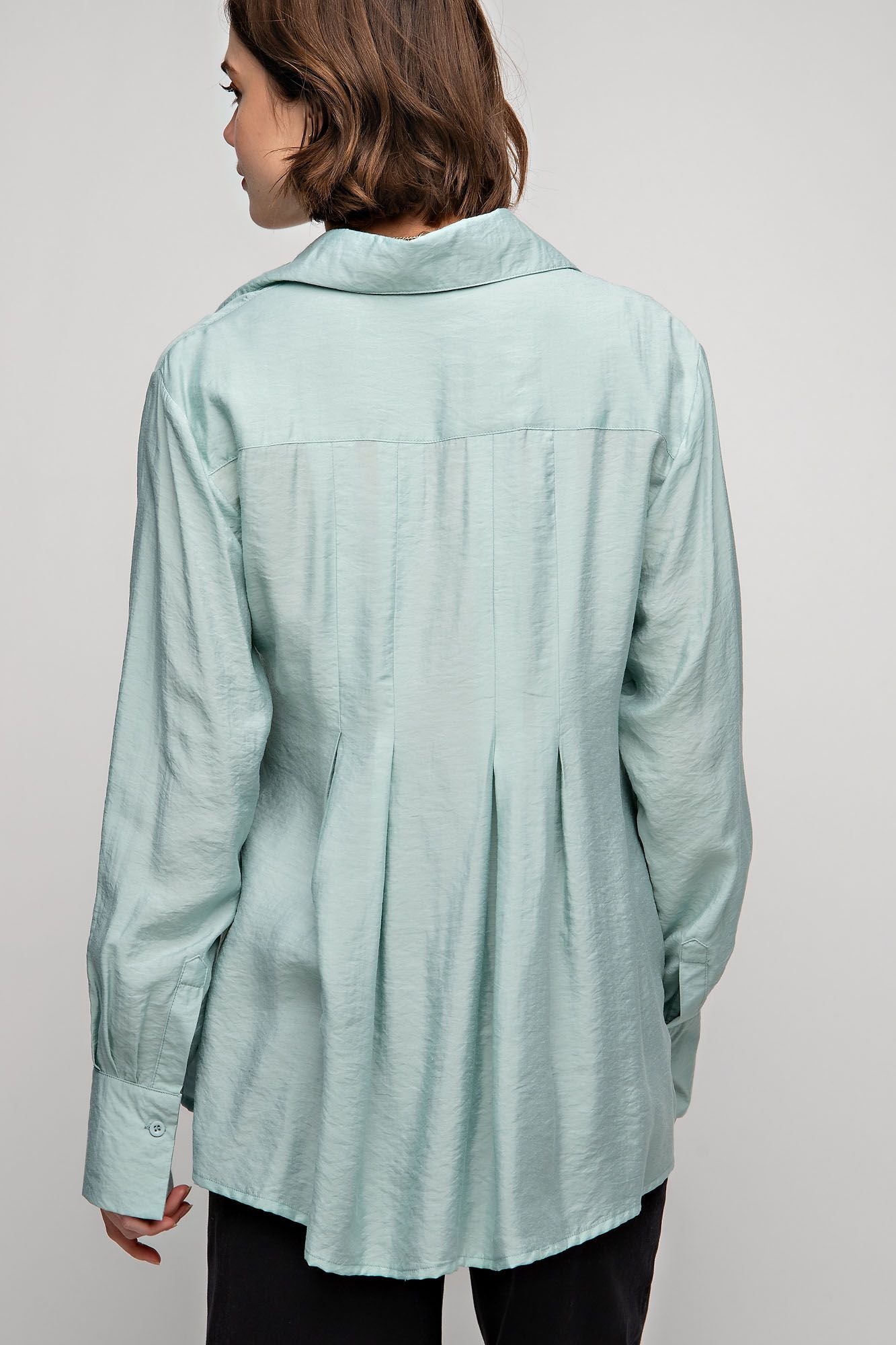 Easel Plus Pleated Button Down Long Sleeve Shirt Tops