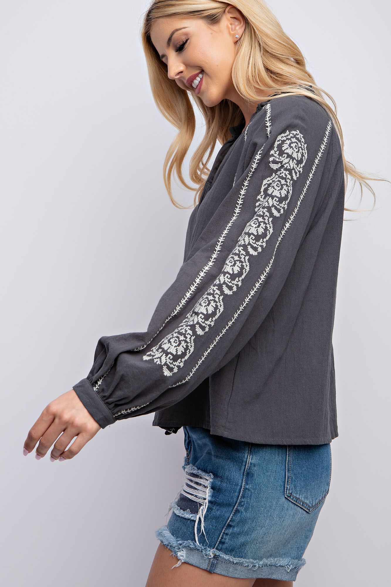 Easel Plus Embroidered Linen Gauze Loose Fit Notched Neck Tops