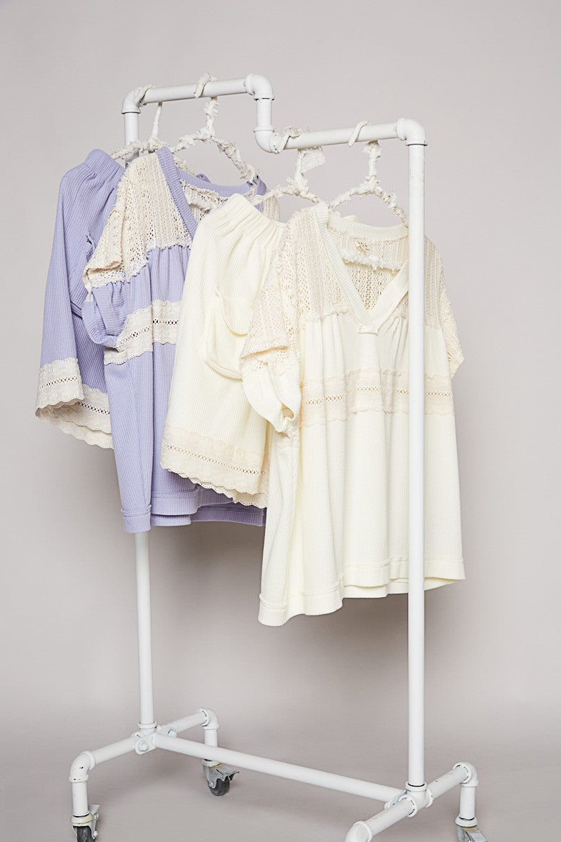 POL Oversize V-Neck Short Sleeve Crochet Trim Knit Top