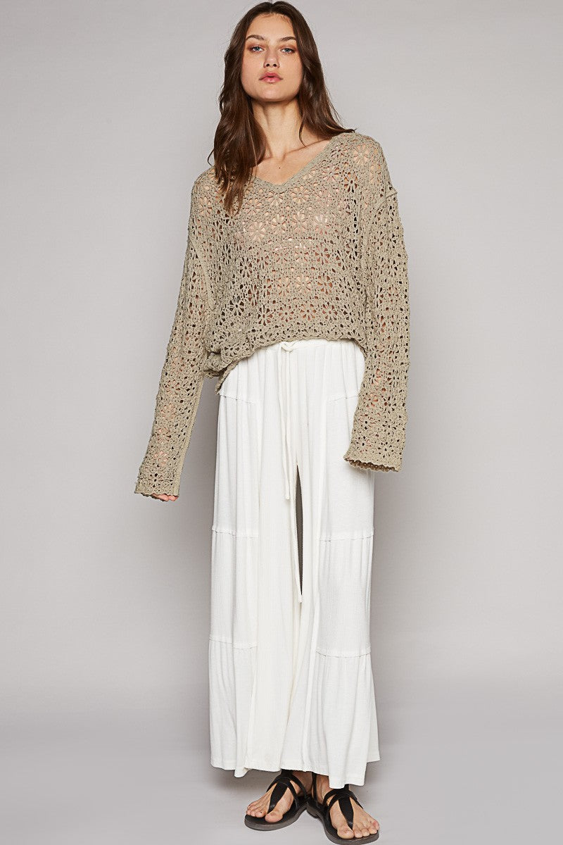 POL Long Sleeve Floral Pattern Solid Crochet Top