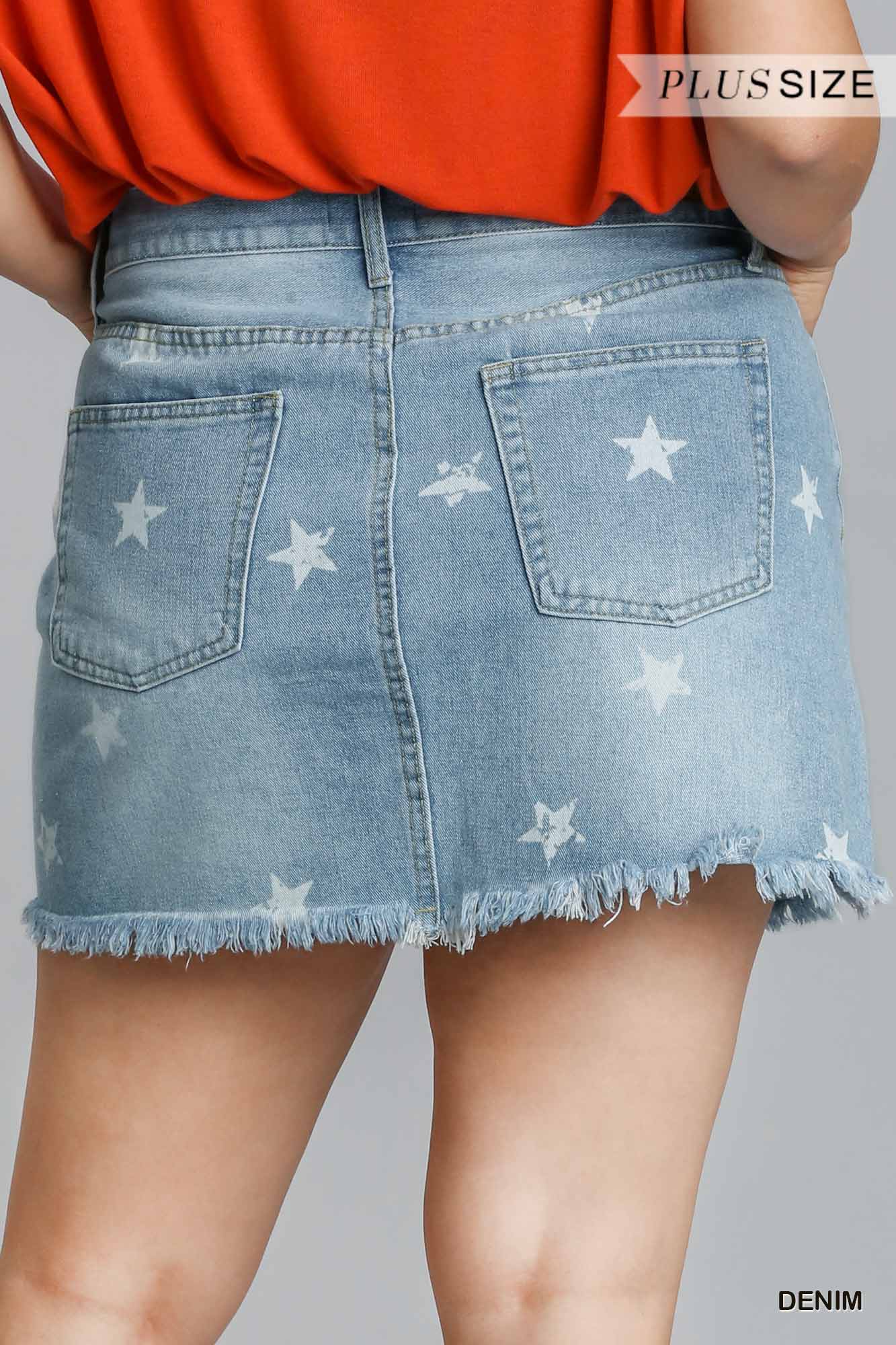 Umgee Plus Star Print 5 Pocket Non-Stretch Denim Skirt