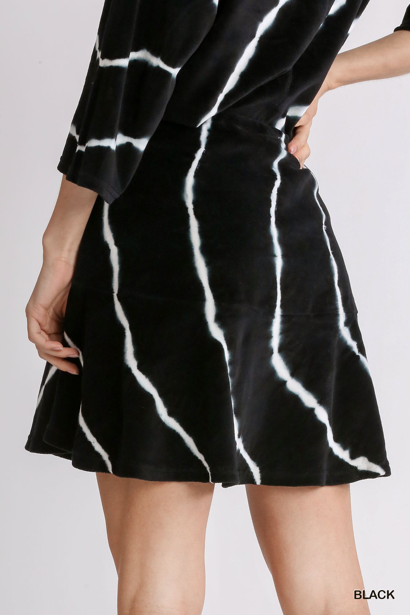 Umgee Knit Tie Dye Crushed Velvet Mini Skirt