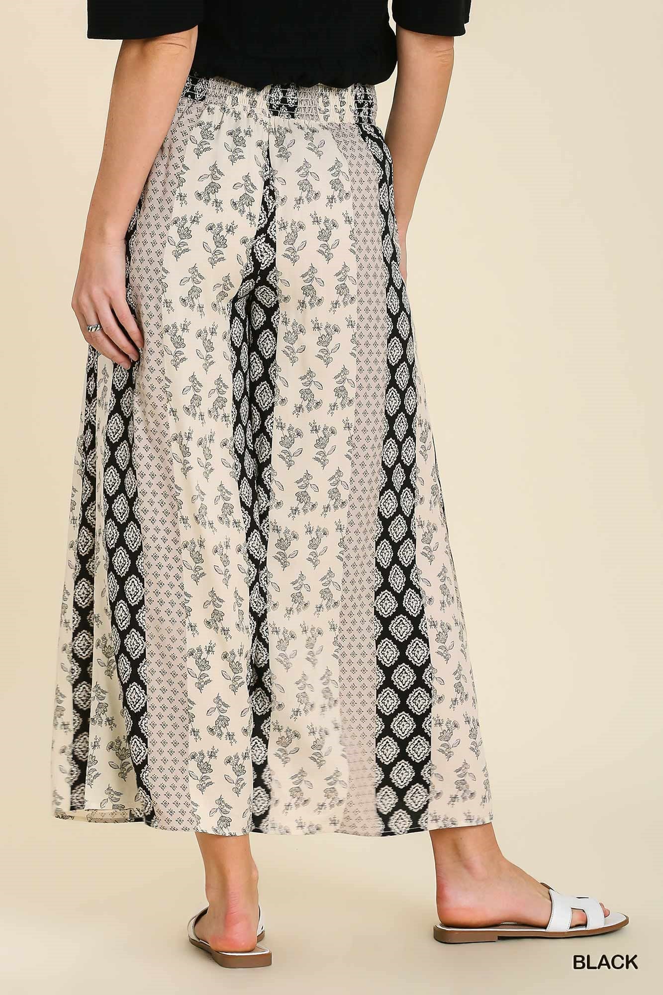 Umgee Elastic Waistband Mixed Boarder Print Side Pockets Pants