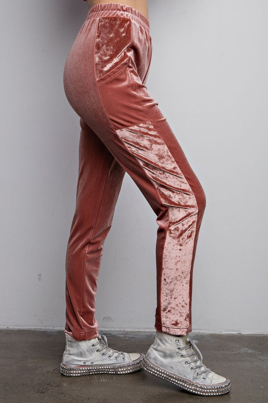 Easel Velour Matching Lounge Set