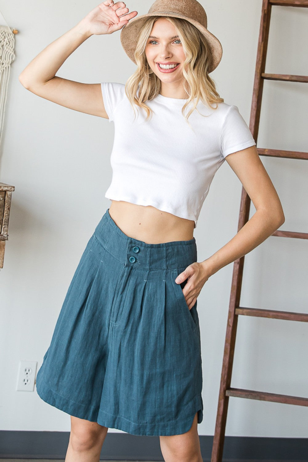 roulhacfashionboutique