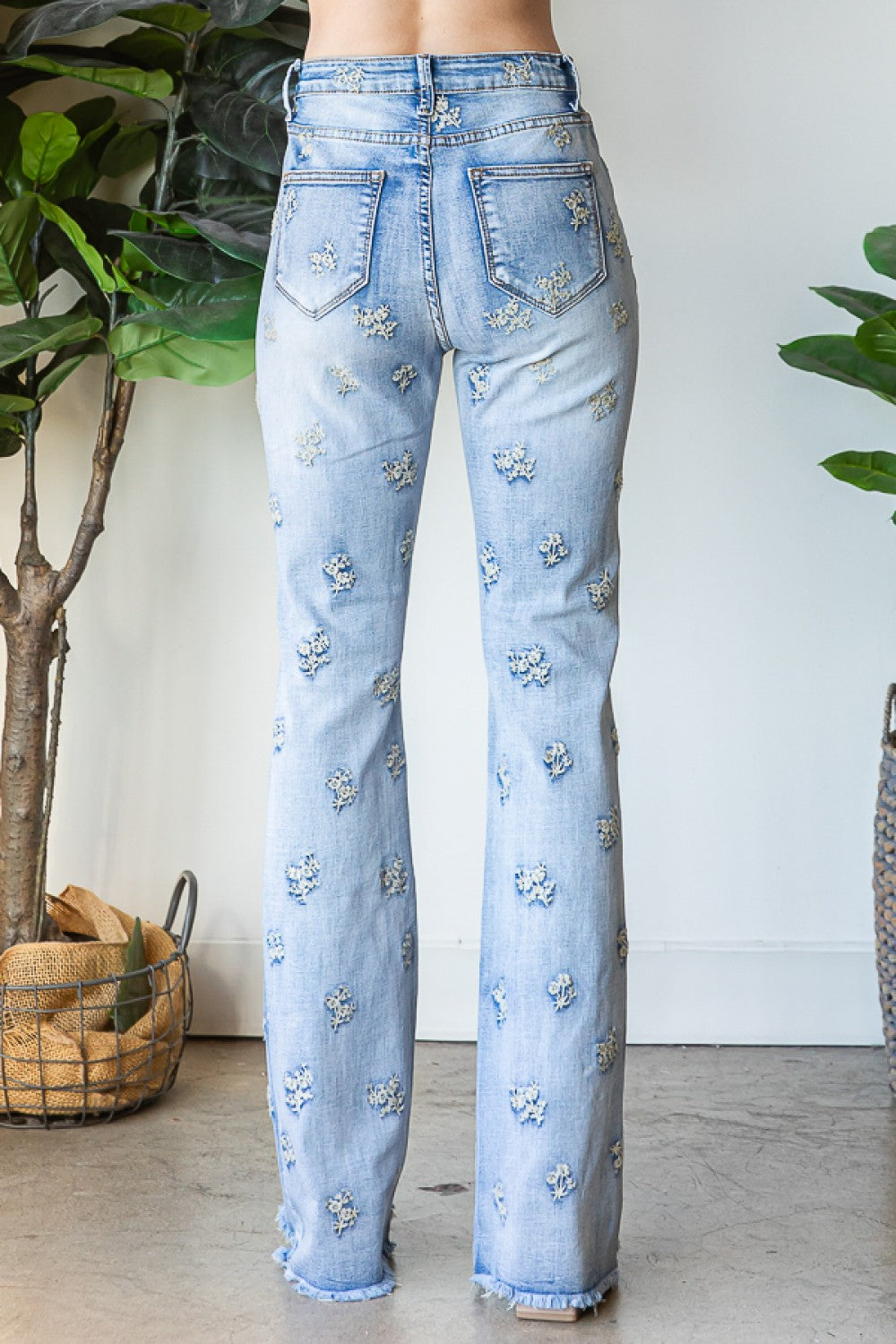 Oli & Hali Allover Embroidery Stretch Denim Pants