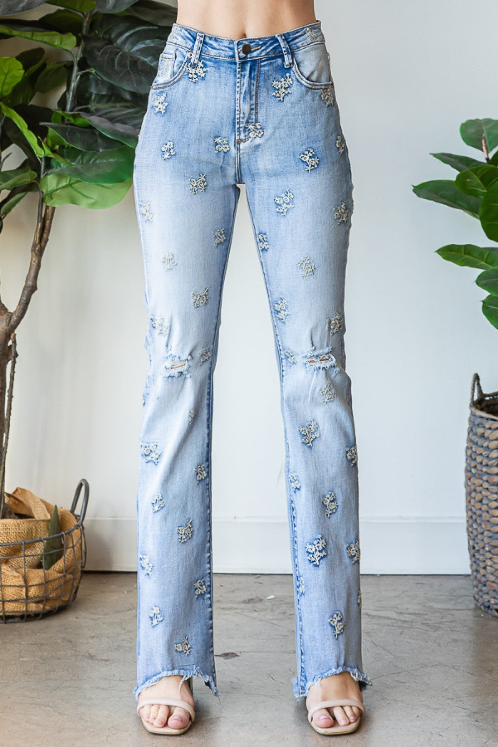 Oli & Hali Allover Embroidery Stretch Denim Pants