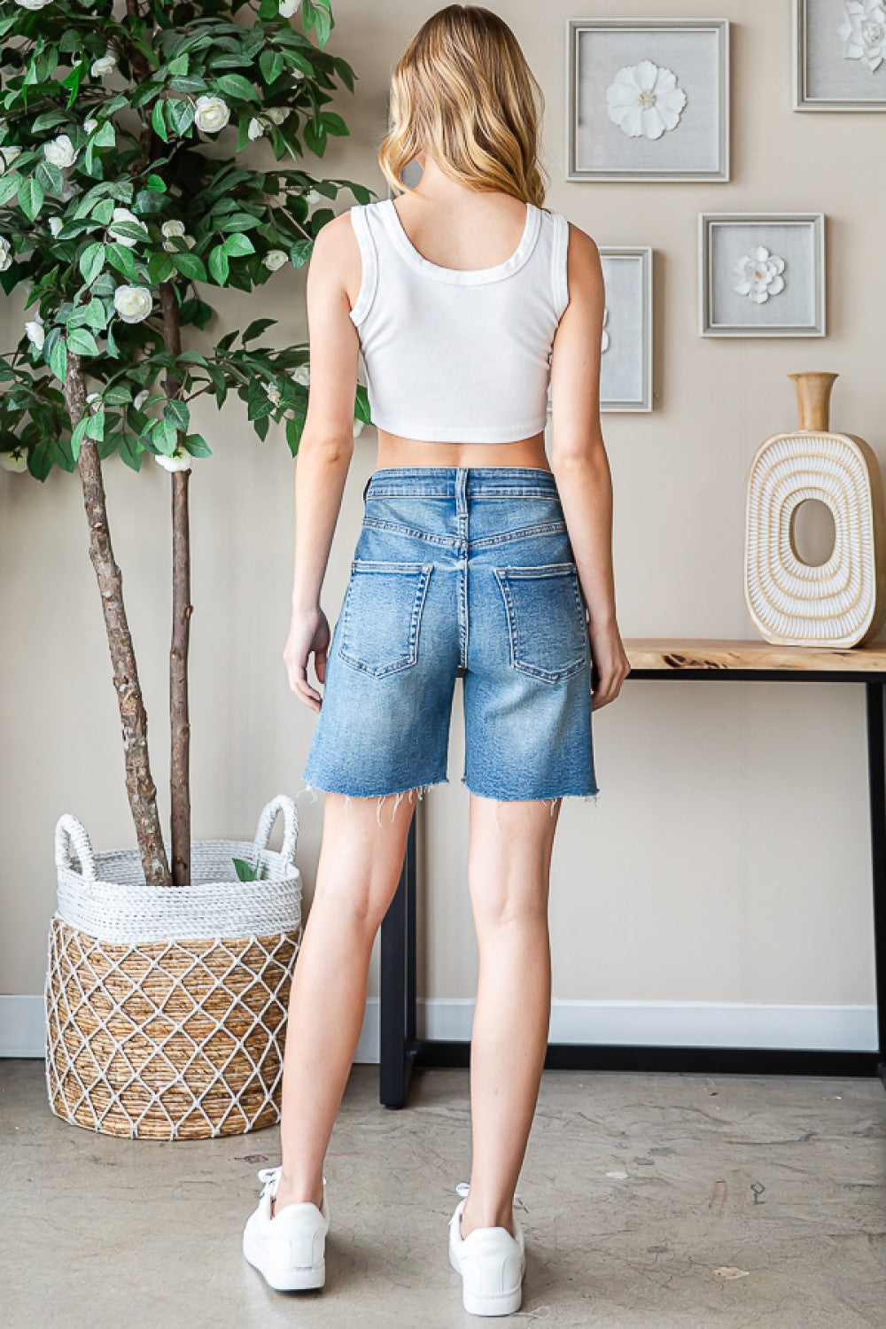 Oli & Hali Mineral Wash Denim Short Pants