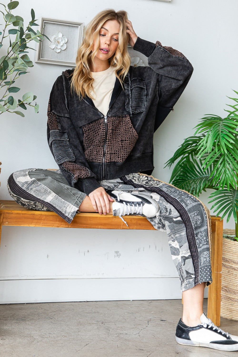 Oli & Hali Washed Back Twist Hoodie Zip Up Top