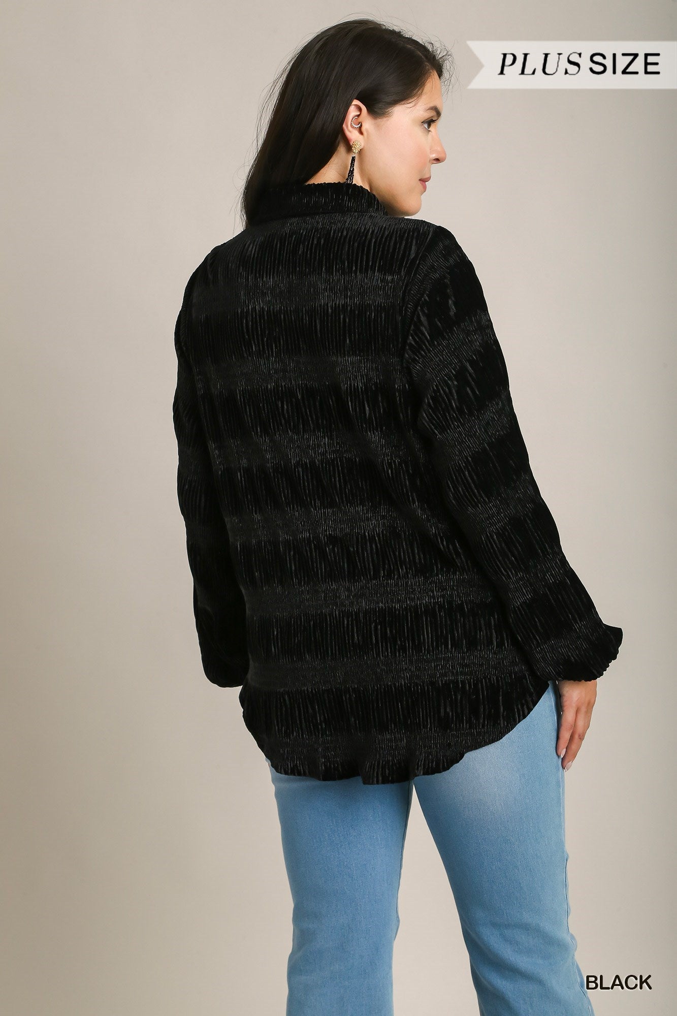 Umgee Plus Boxy Cut Smocked Velvet Button Down Puff Sleeve Top