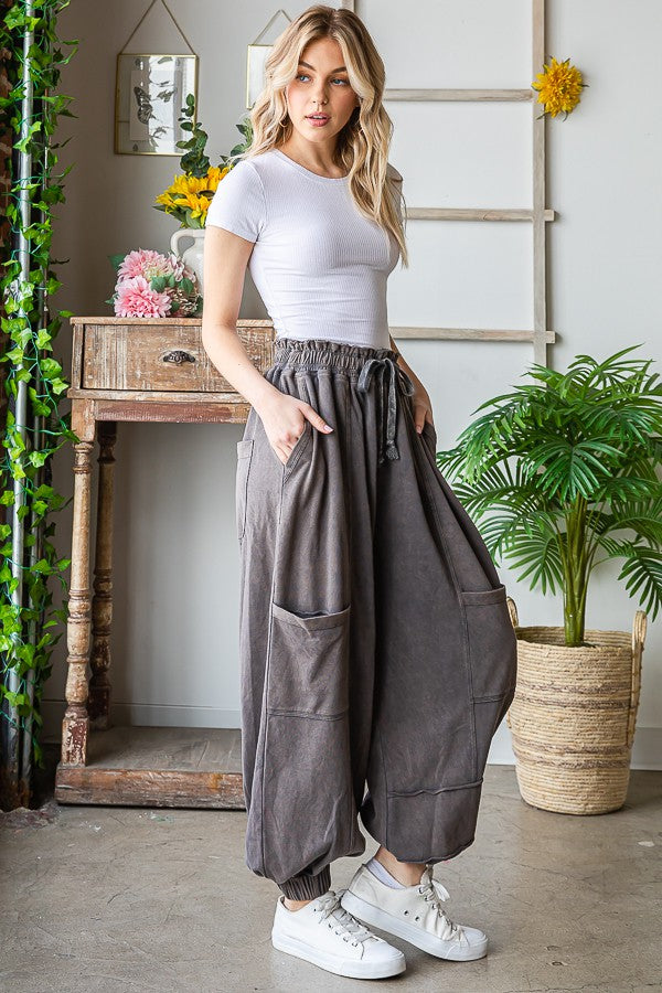 Oli & Hali Mineral Washed Terry Jogger Pants