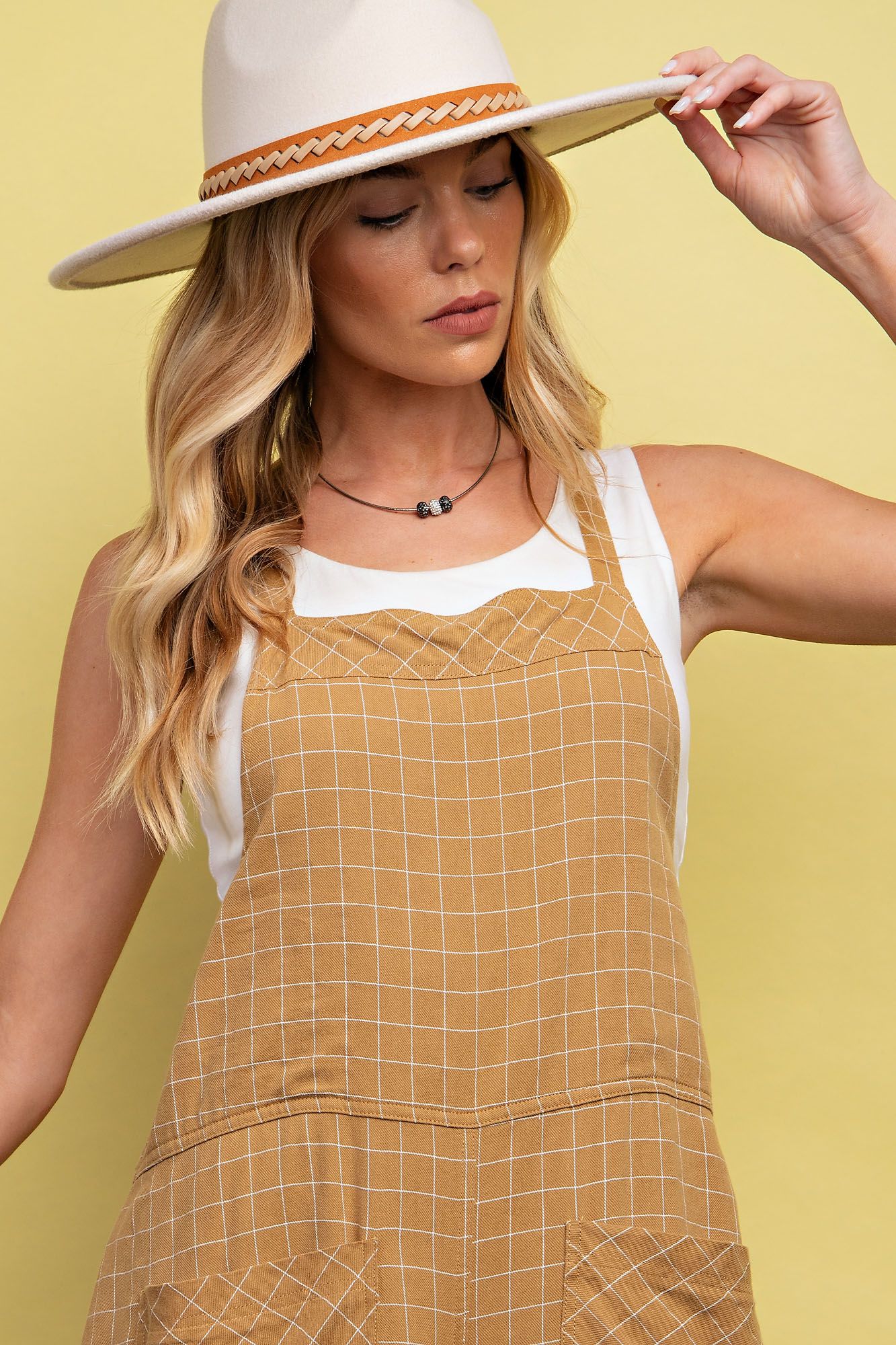 roulhacfashionboutique