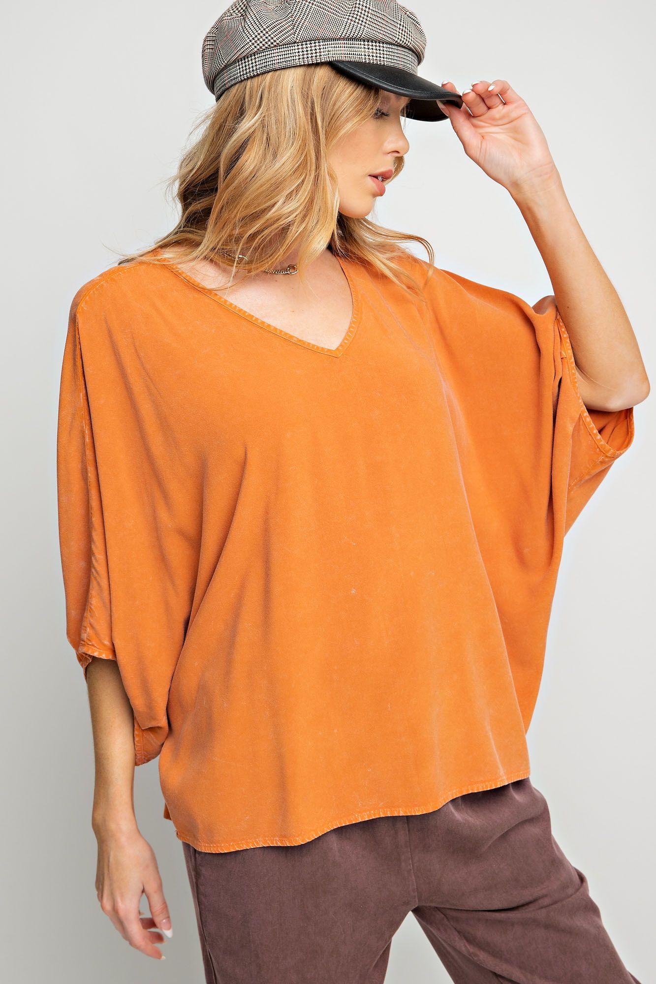 Easel Plus Mineral Washed Challis 3/4 Sleeve V Neck Tops