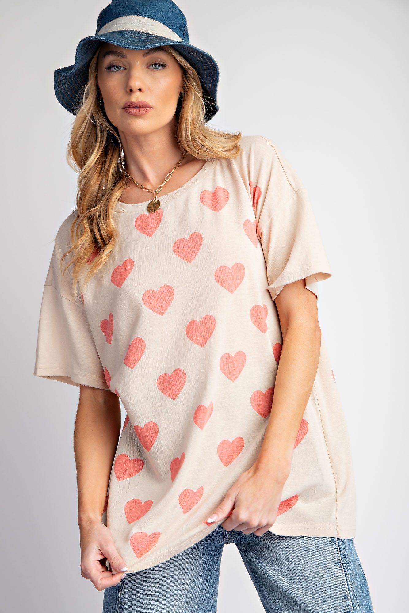 Easel Plus Heart Print Cotton Knit Relaxed Fit Tops