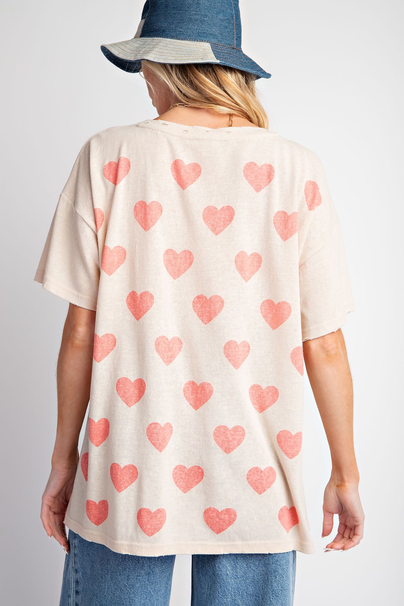 Easel Plus Heart Print Cotton Knit Relaxed Fit Tops