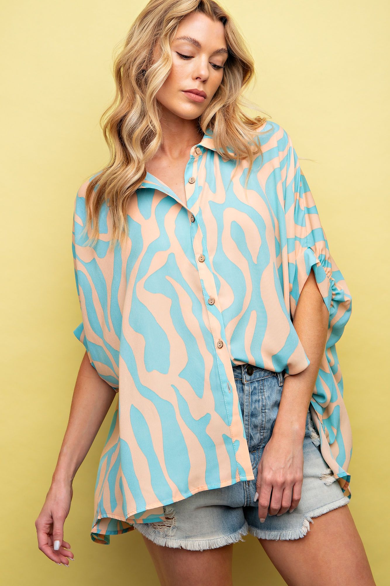 Easel Plus Wavy Print Wool Peach Collared Neck Shirt Tops