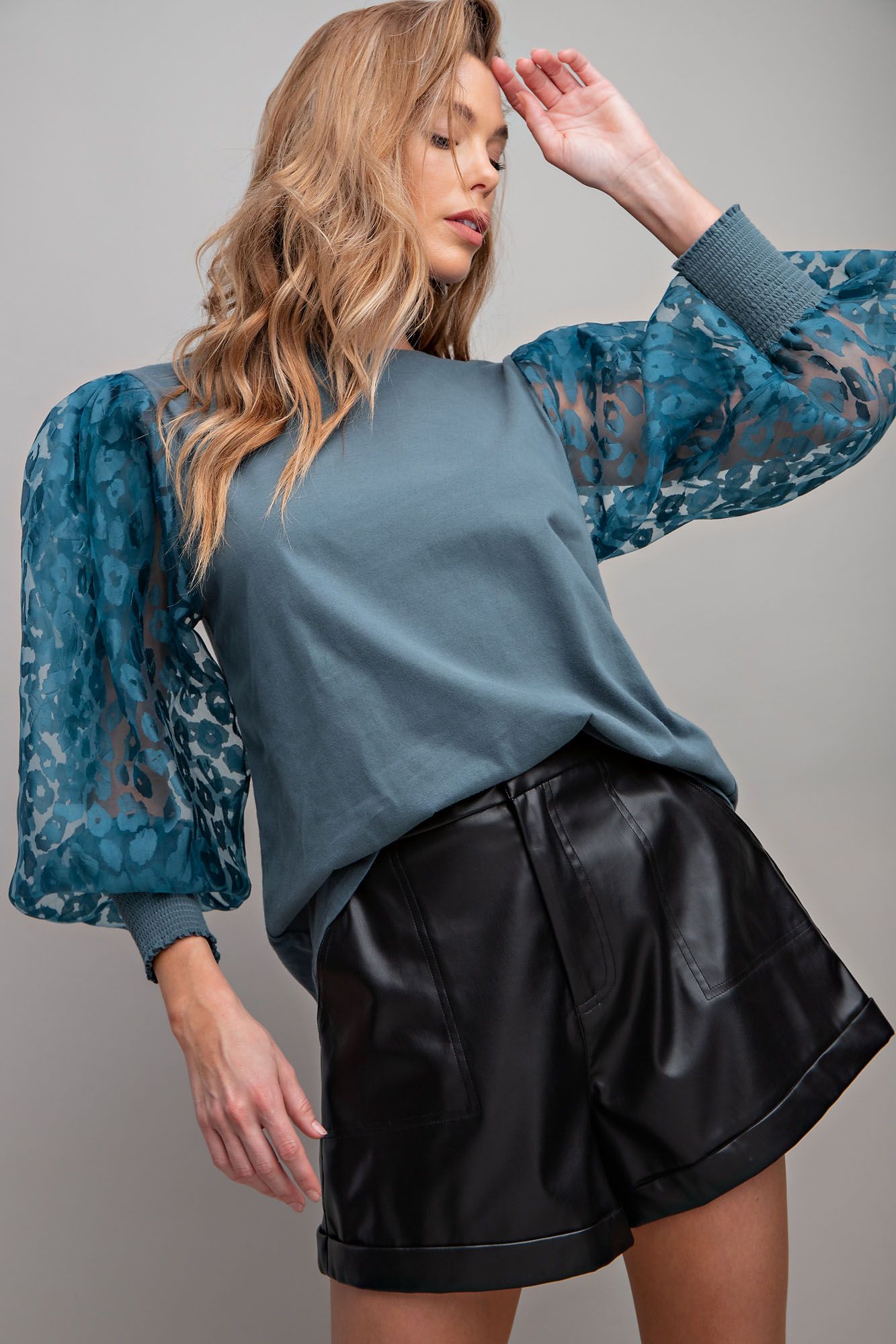 roulhacfashionboutique