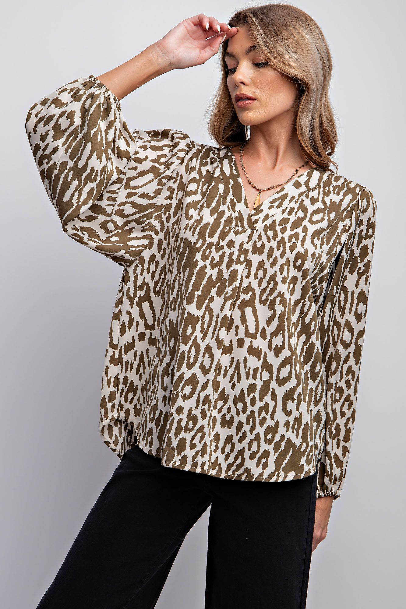 Easel Plus Leopard Animal Printed Wool Peach Relaxed Tops