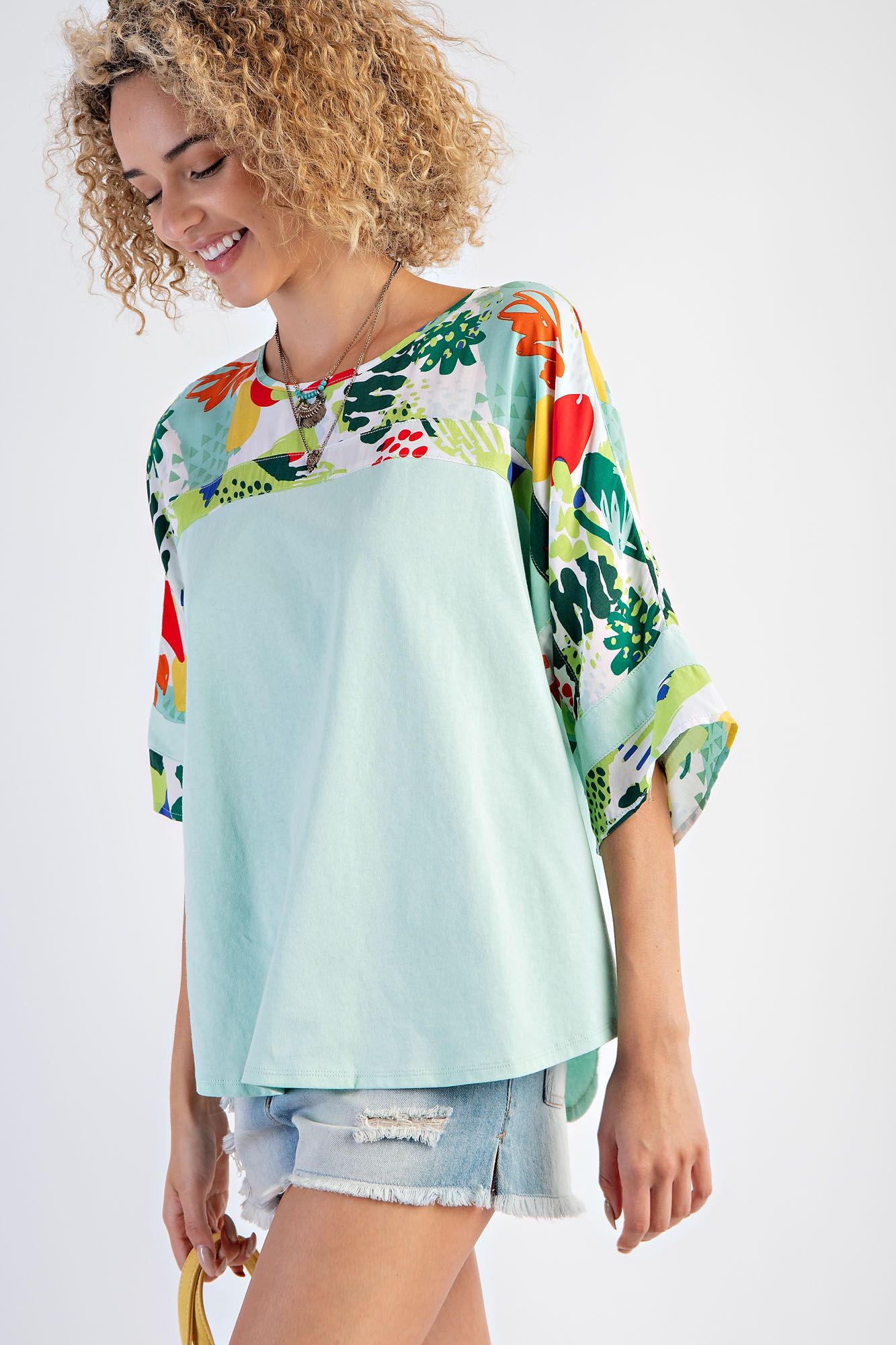 Easel Plus Mix Abstract Print Boxy Knit Round Hem Tops