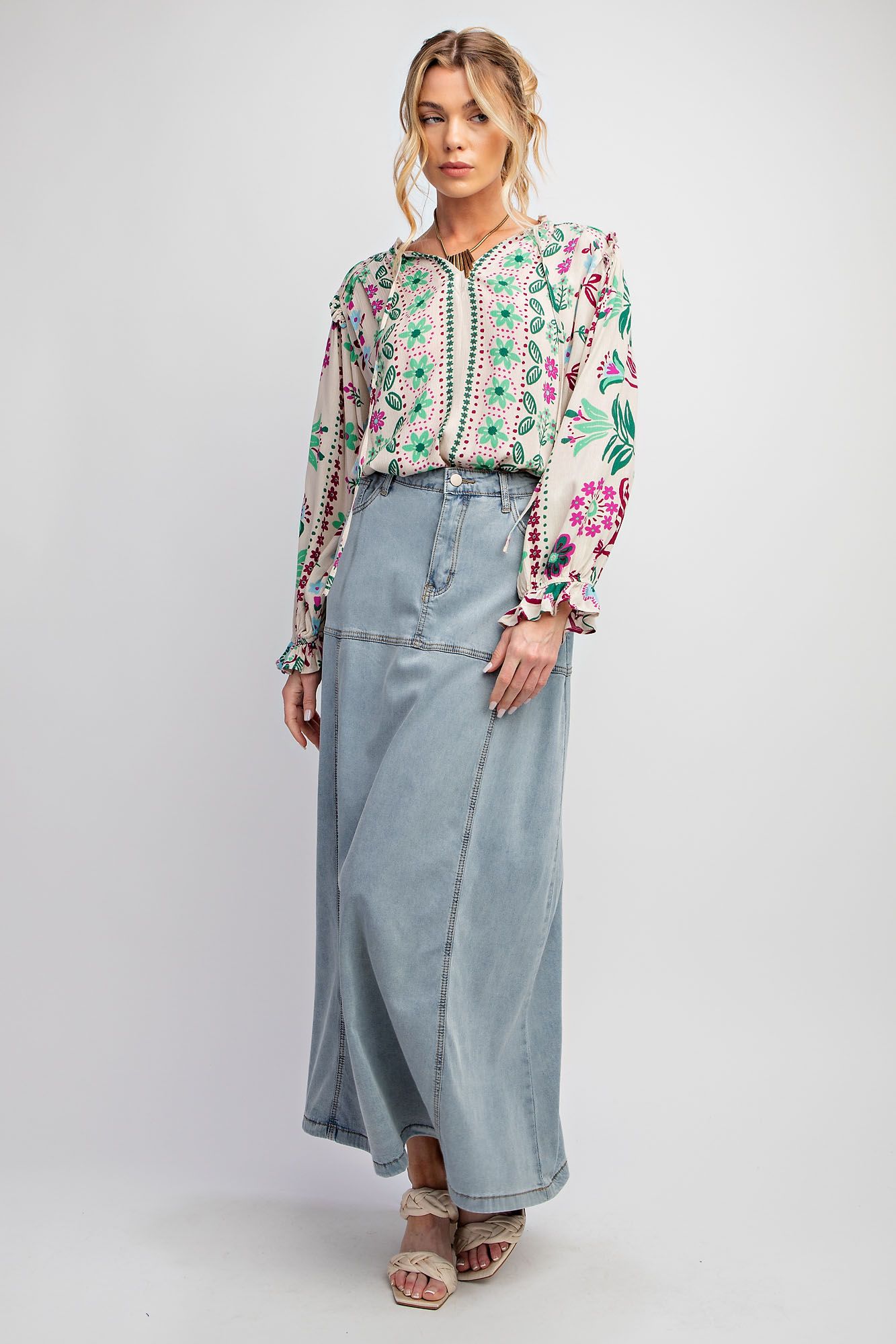 Easel Plus Printed Rayon Gauze Woven Blouse Tops