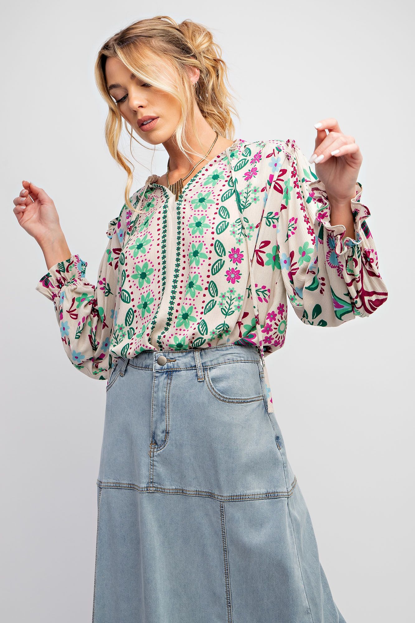 Easel Plus Printed Rayon Gauze Woven Blouse Tops