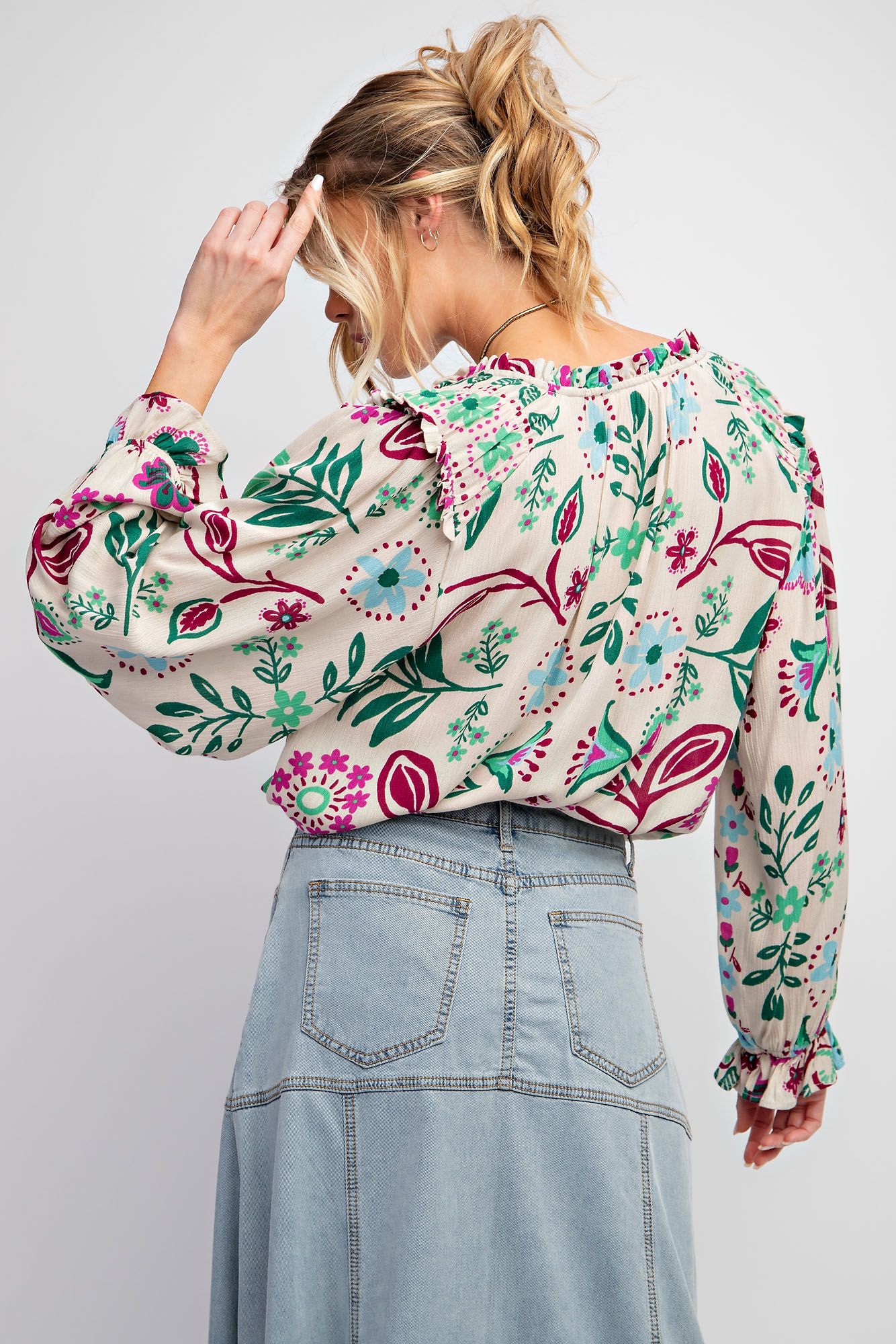 Easel Plus Printed Rayon Gauze Woven Blouse Tops
