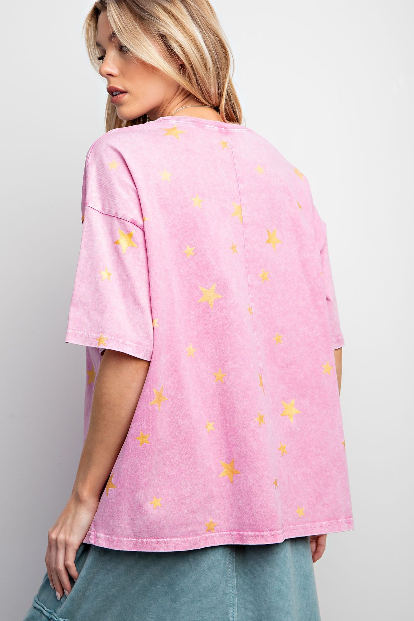 Easel Plus Gold Star Print Washed Cotton Knit Tops