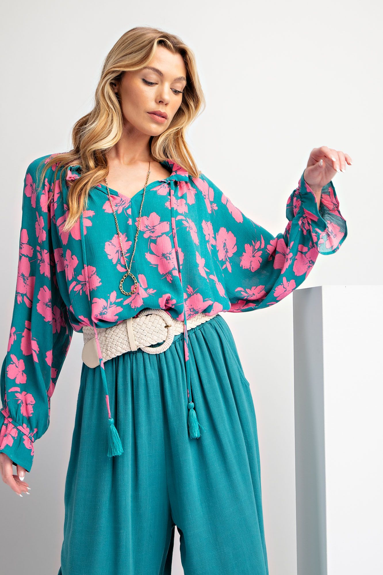 Easel Plus Flowy Three Four Sleeves Printed Rayon Gauze Tops