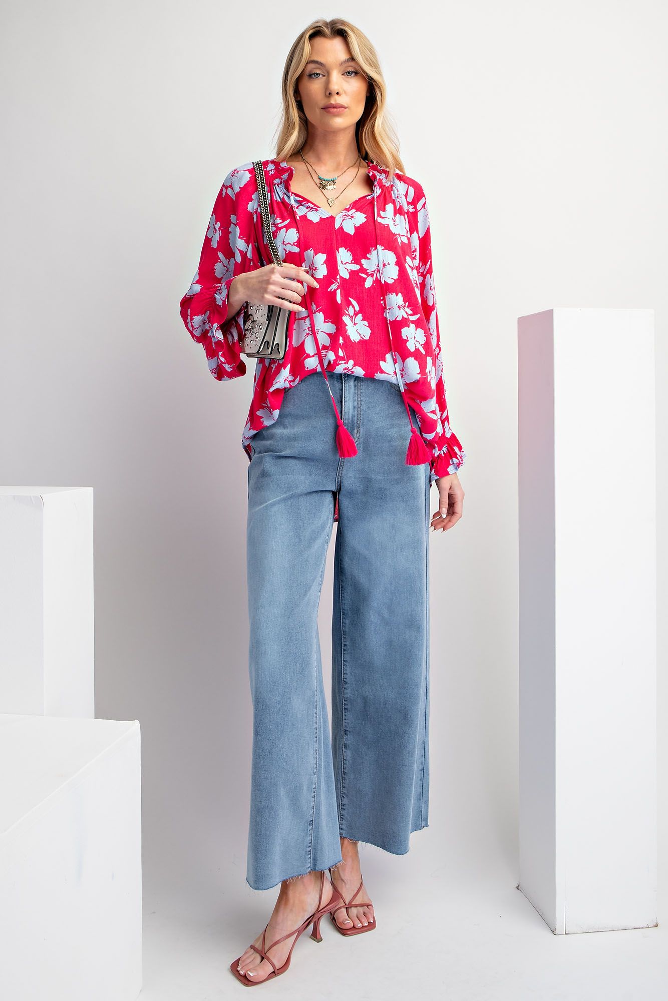 Easel Plus Flowy Three Four Sleeves Printed Rayon Gauze Tops