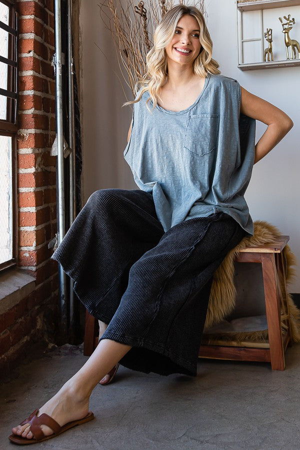 Oli & Hali Mineral Wasehd Solid Sleeve Top