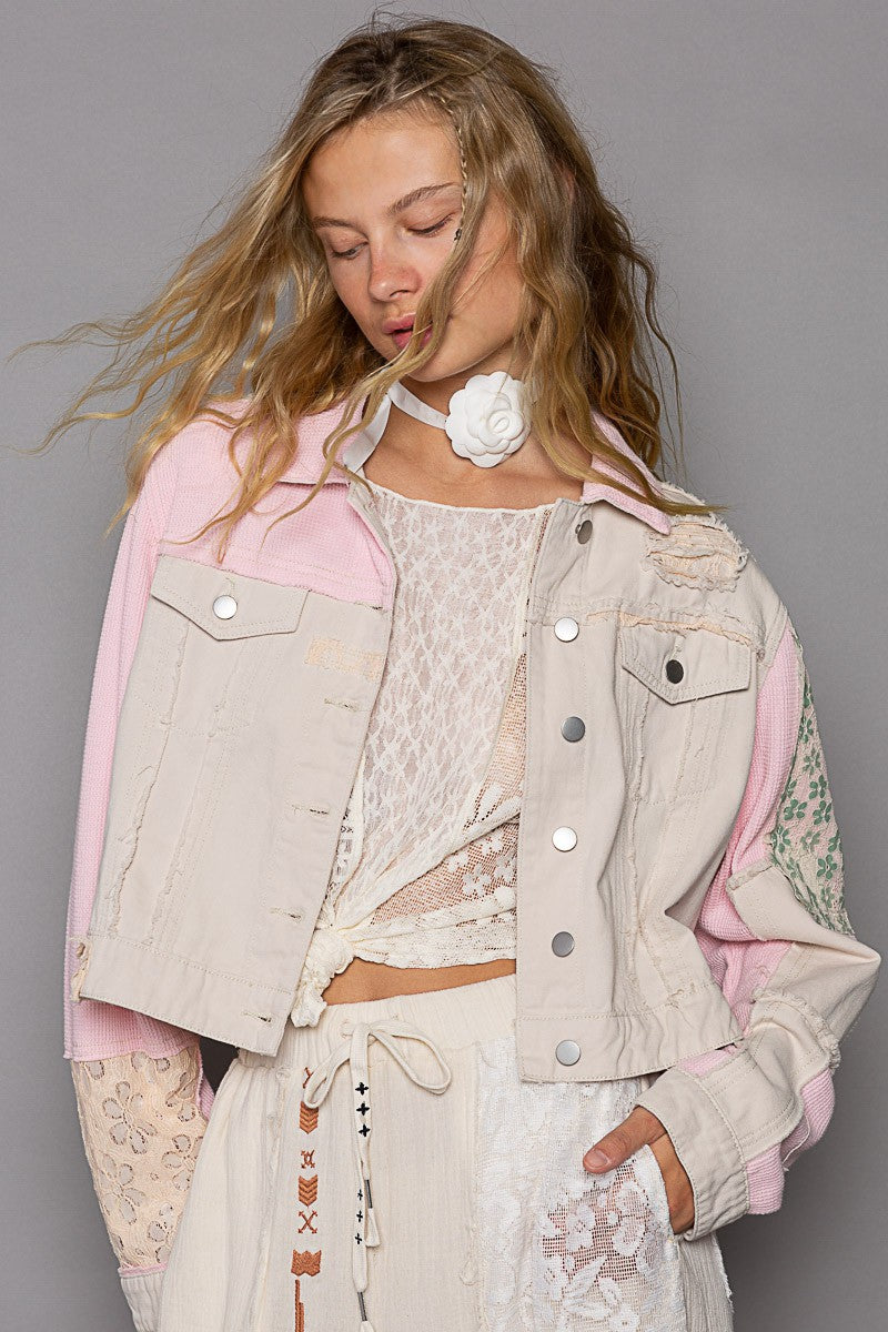POL Distressed Button Down Regular Fit Crop Frayed Edge Denim Jacket