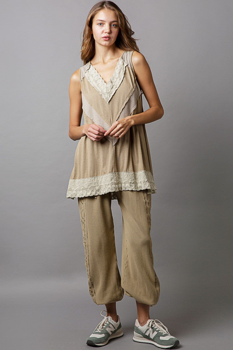 POL Oversize V Neck Lace Sleeveless Top