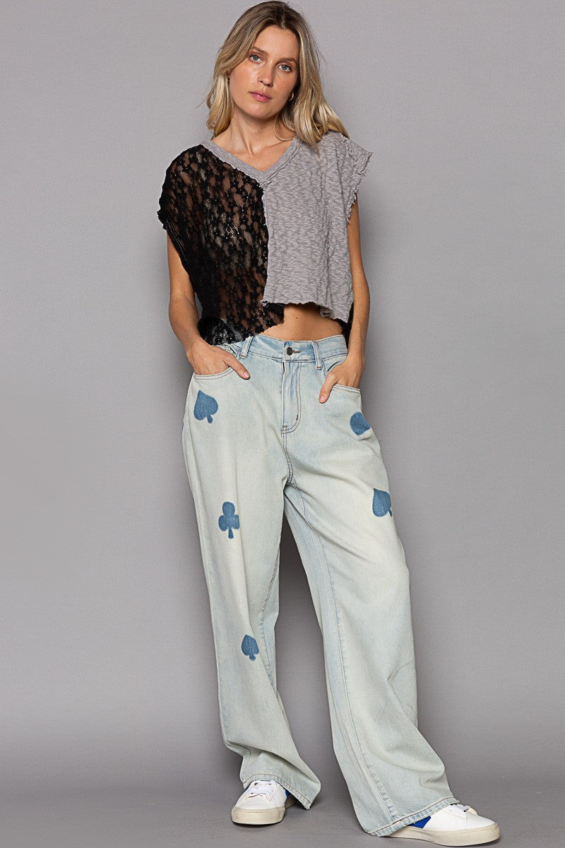 POL Color Block V Neck Textured Knit Raw Edge Crop Top