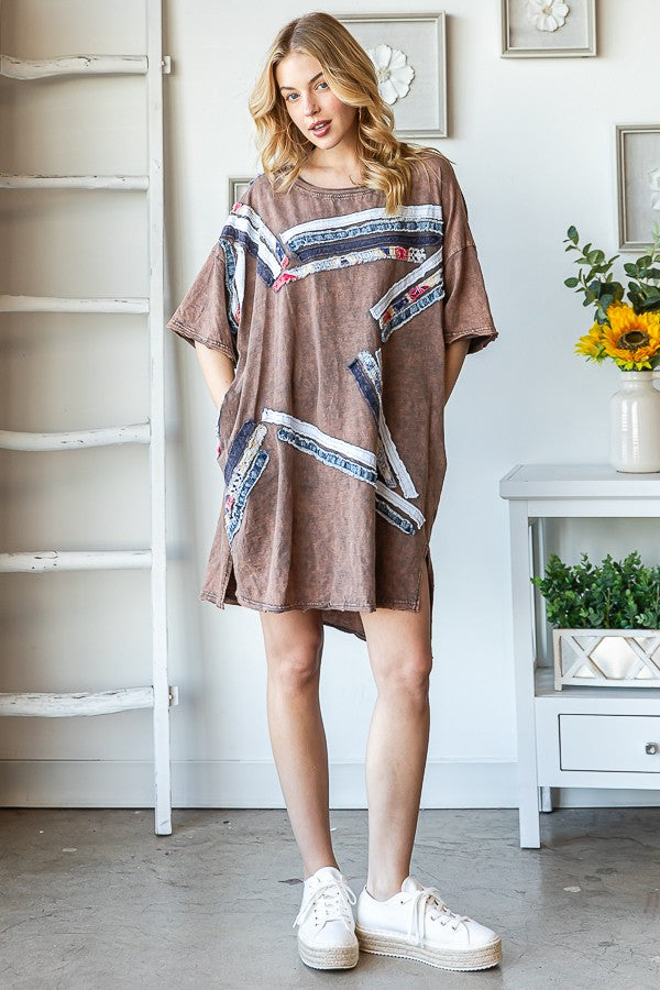 Oli & Hali Mineral Wash Star Applique Relaxed Fit Top