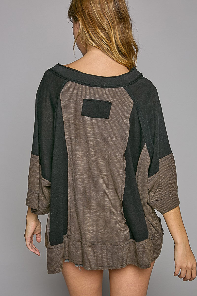 POL Oversize Notched Neck Frayed Edge Contrast Top