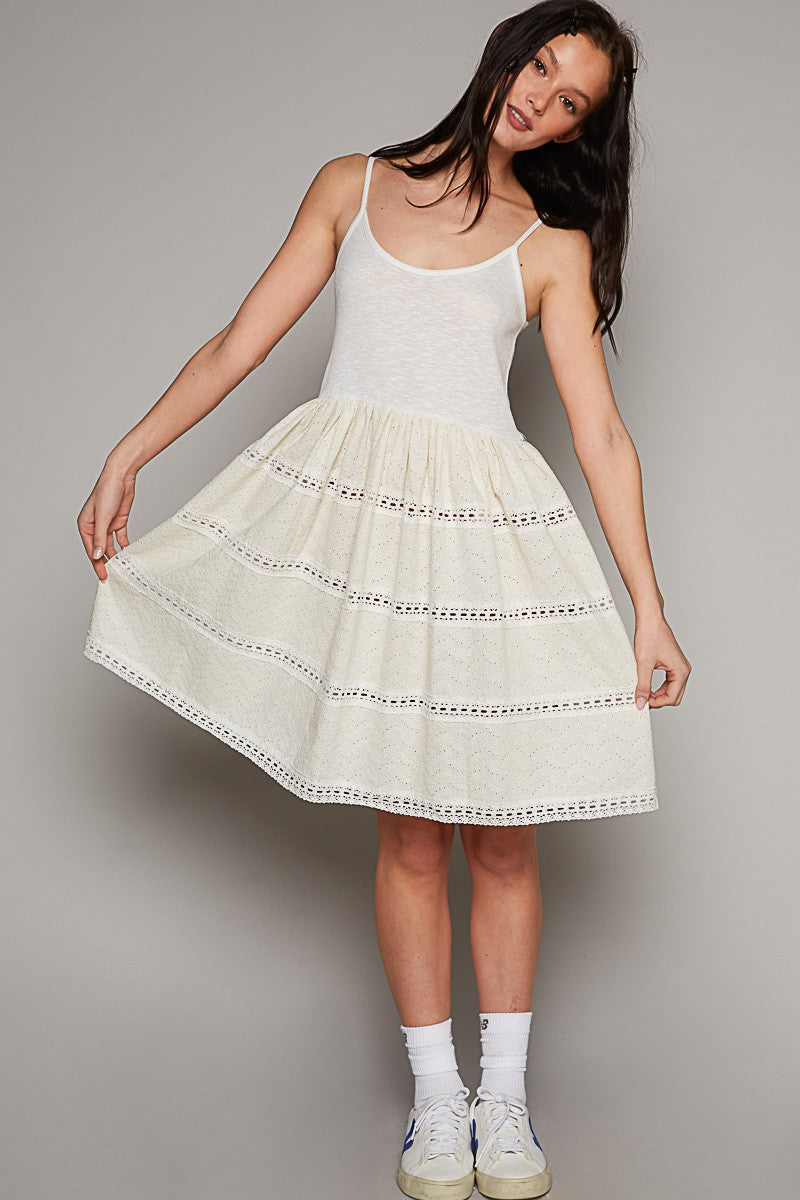 POL Scoop Neck Sleeveless Lace Trim Mixed Dress Top