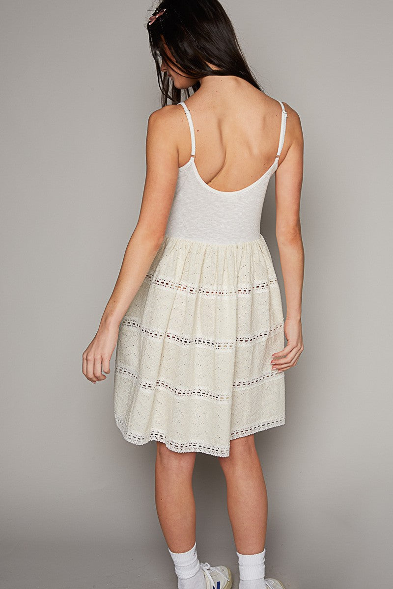 POL Scoop Neck Sleeveless Lace Trim Mixed Dress Top