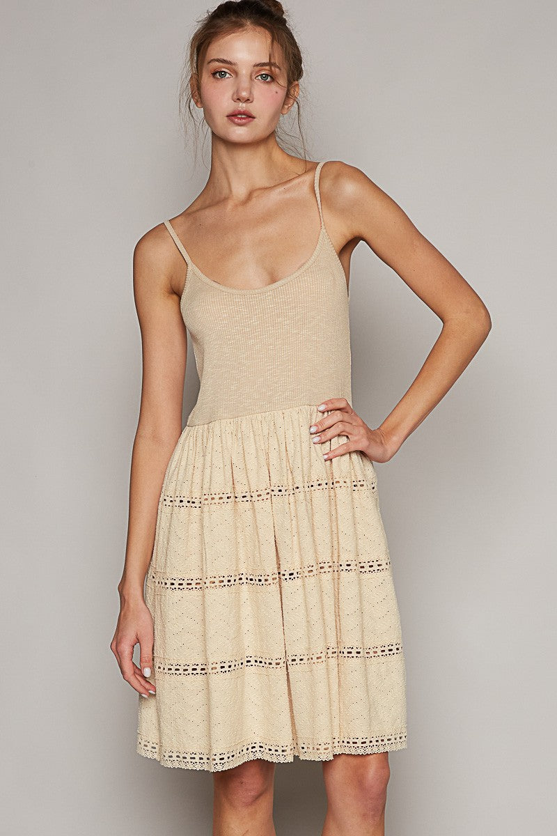 POL Scoop Neck Sleeveless Lace Trim Mixed Dress Top