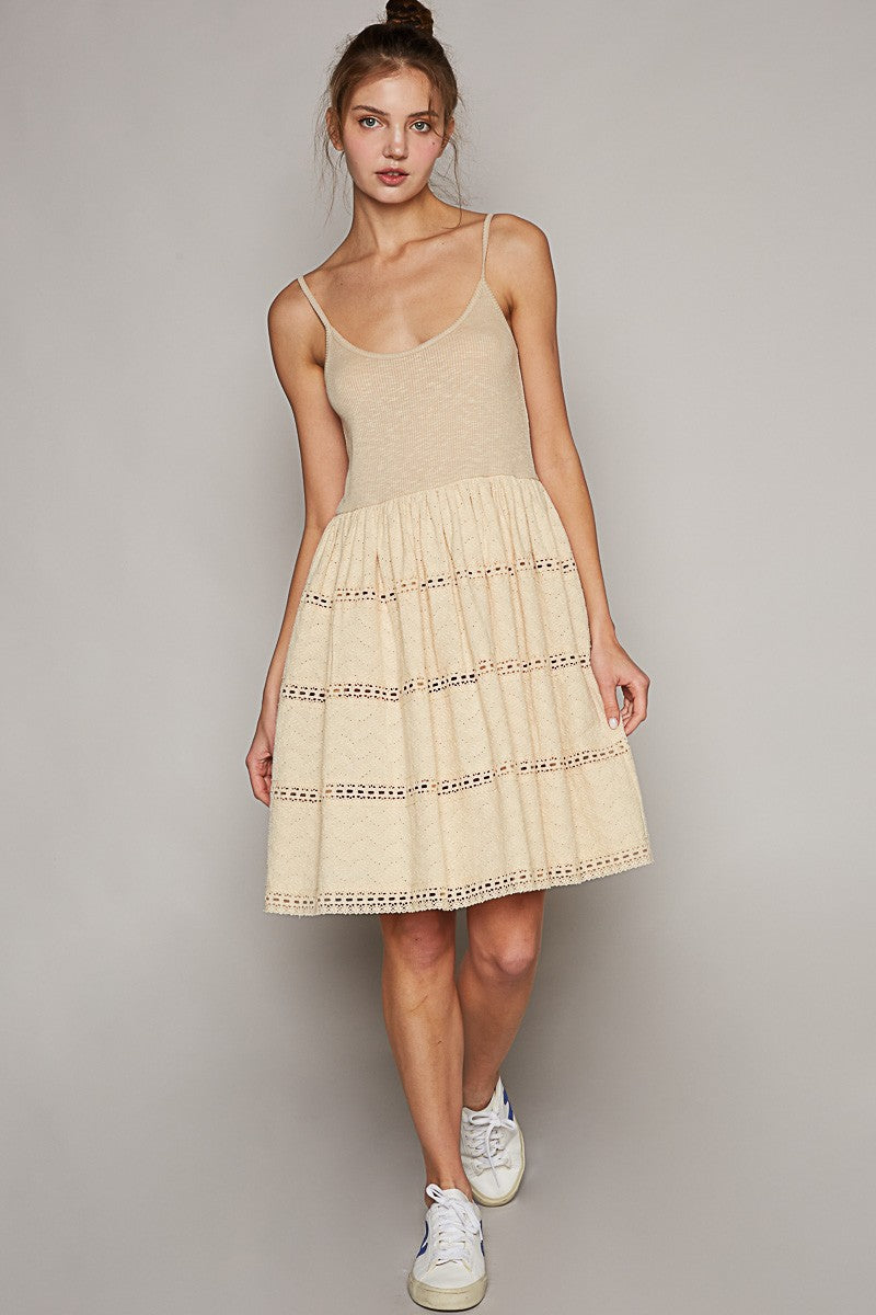 POL Scoop Neck Sleeveless Lace Trim Mixed Dress Top