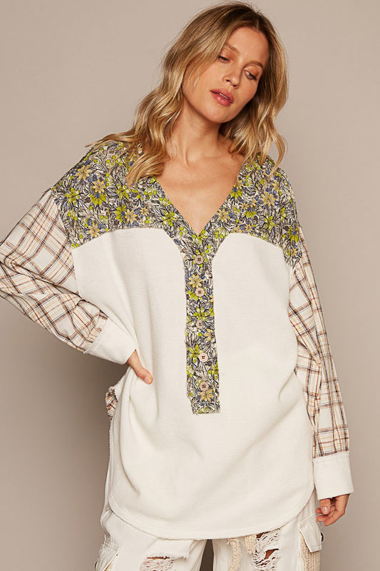 POL V Neck Long Plaid Sleeve Floral Contrast Top