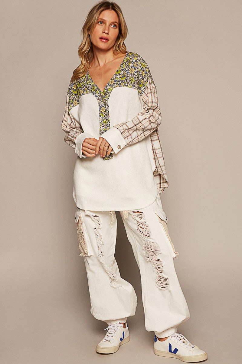 POL V Neck Long Plaid Sleeve Floral Contrast Top