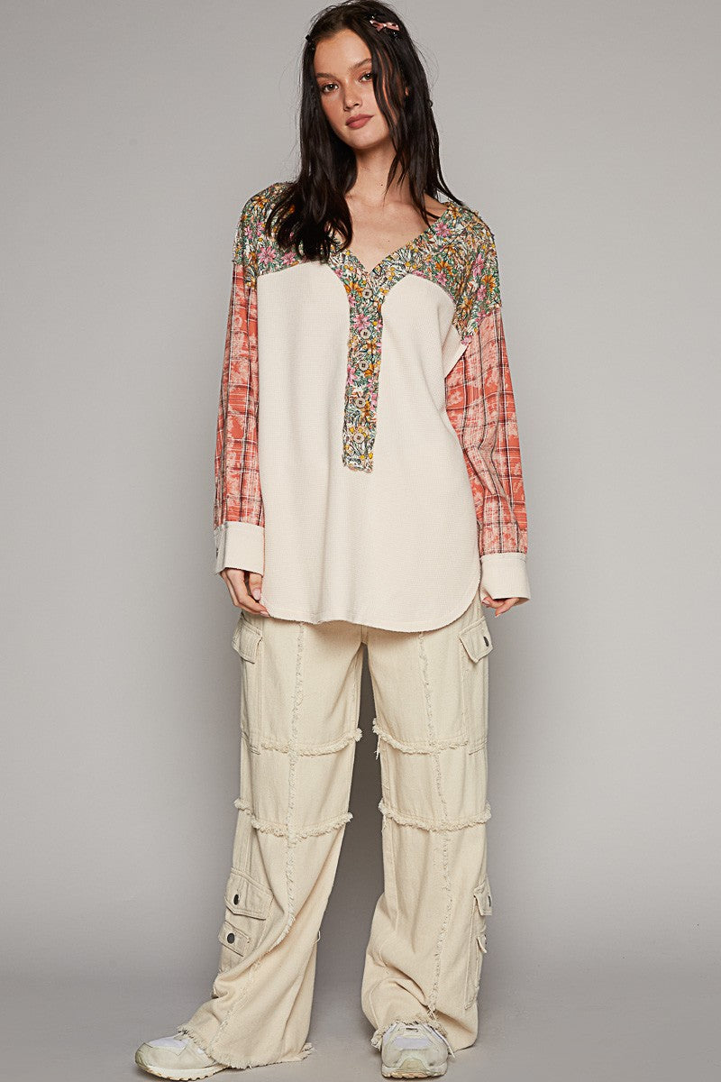 POL V Neck Long Plaid Sleeve Floral Contrast Top