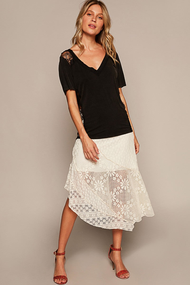 POL V Neck Short Sleeve Lace Trim Solid Knit Top