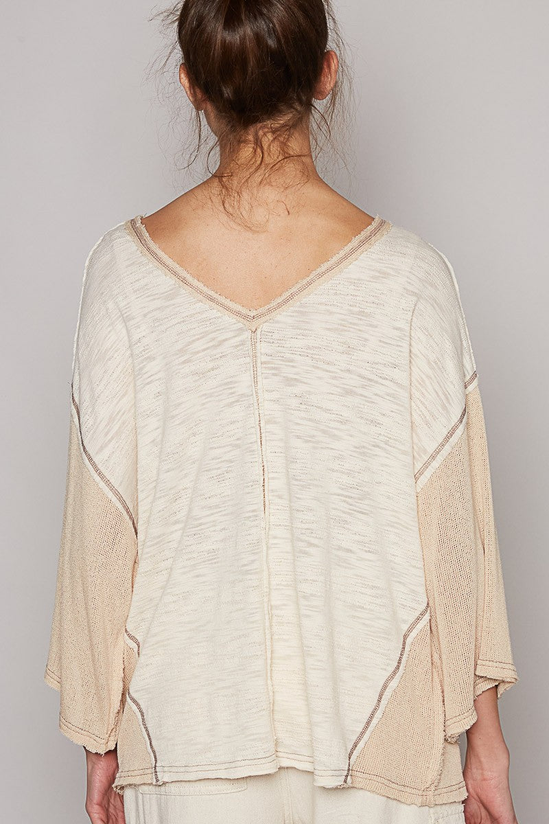 POL V-Neck Short Sleeve Stitch Detail Knit Top