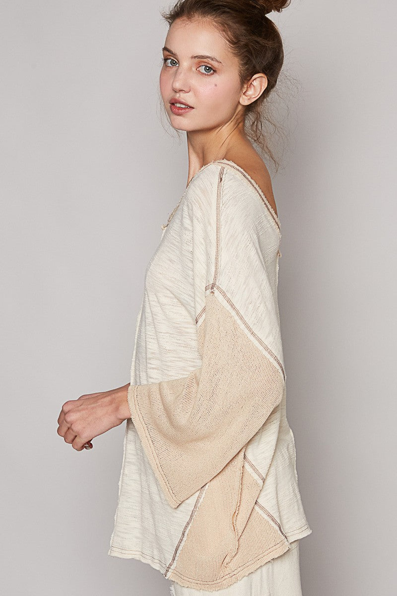 POL V-Neck Short Sleeve Stitch Detail Knit Top