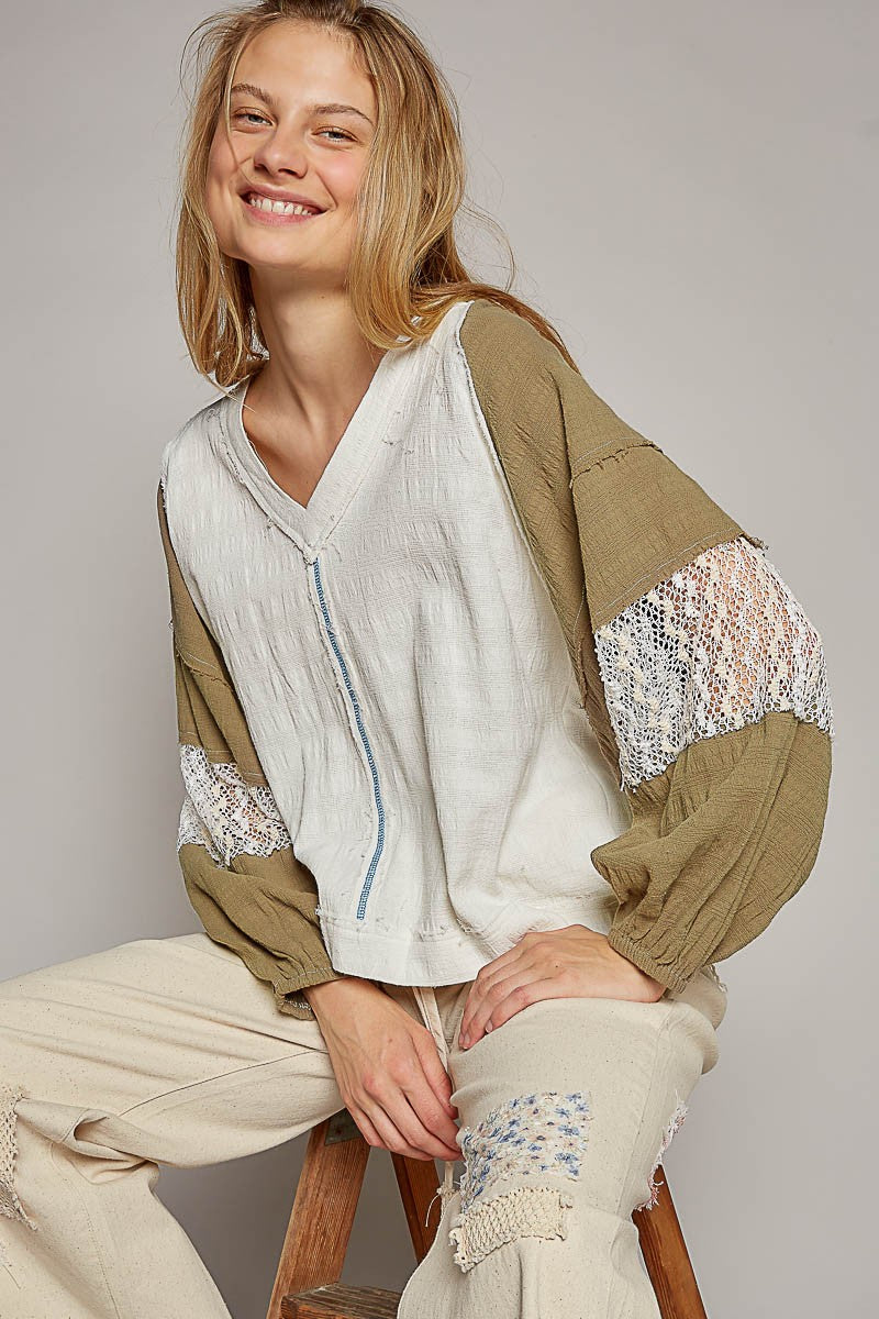 POL Balloon Long Raglan Sleeve Crochet Patch Top