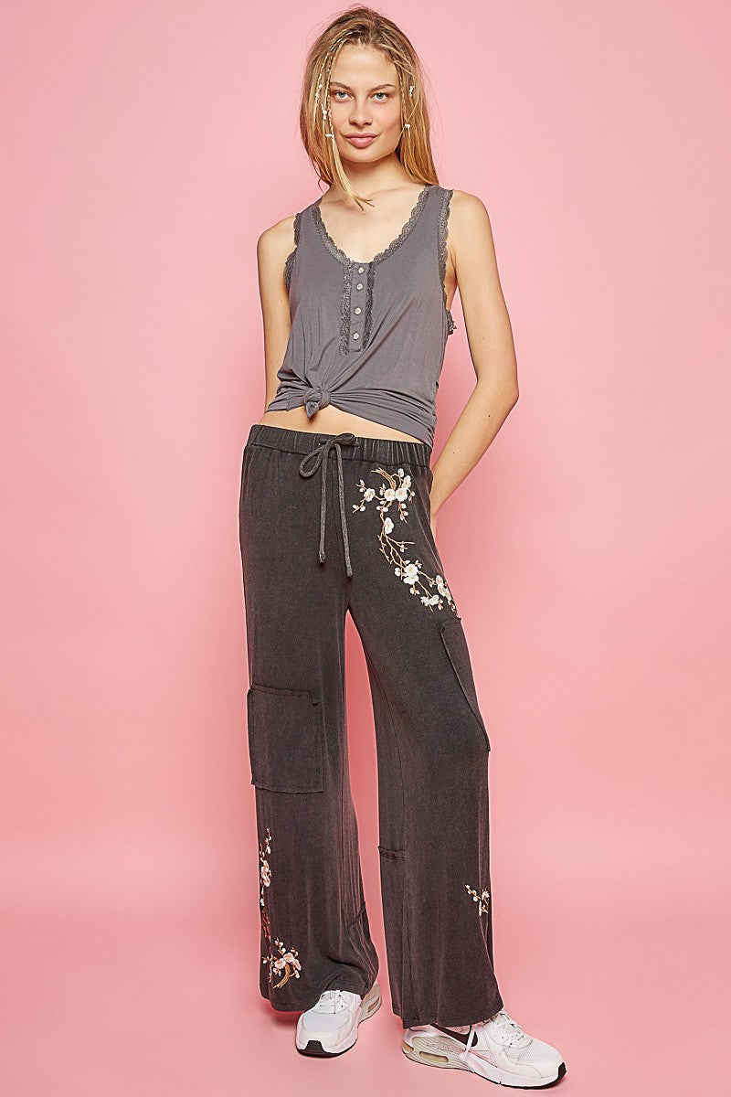 POL Scoop Neck Sleeveless Lace Trim Back Open Knit Top