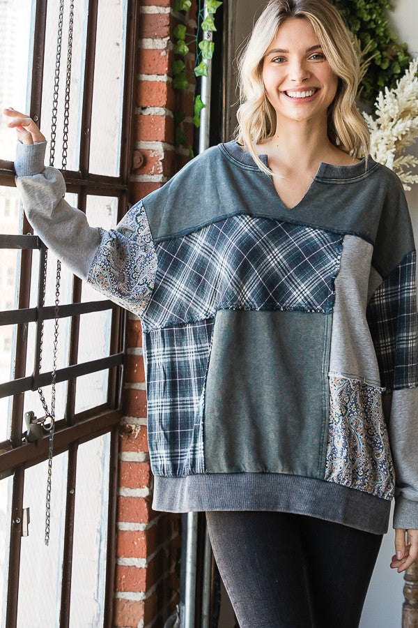 Oli & Hali Mineral Washed Fabric Mixed Pullover Top