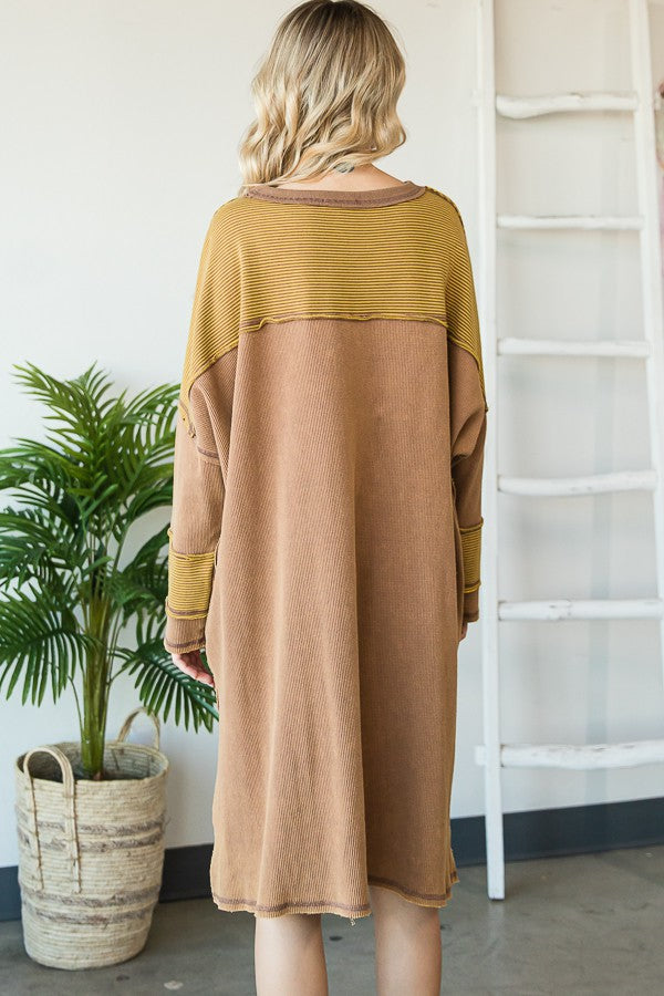 Oli & Hali Mineral Washed Contrast Top