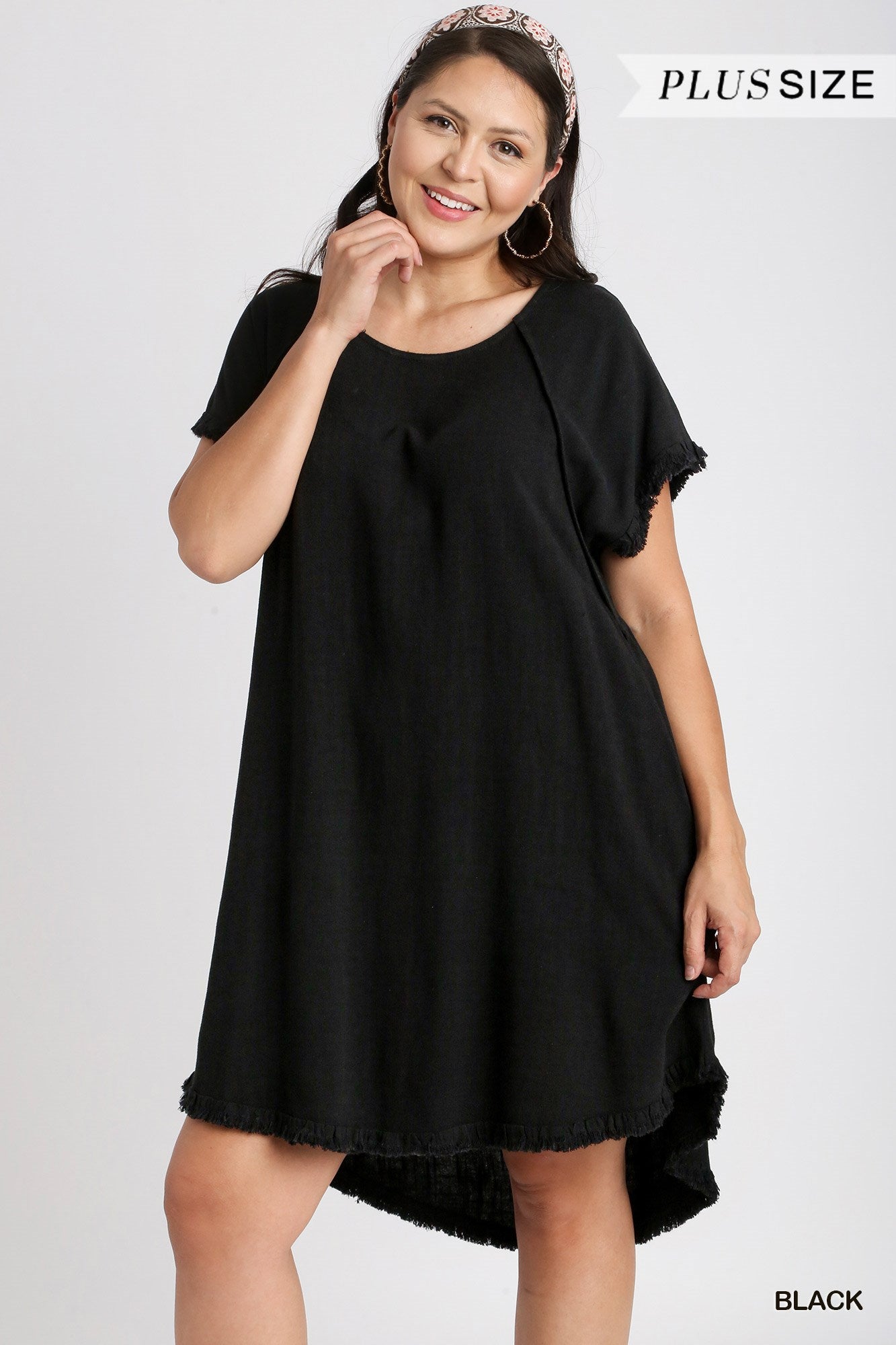 Umgee Plus Linen Blend Round Neck Pocket Fringe Short Sleeves Dress